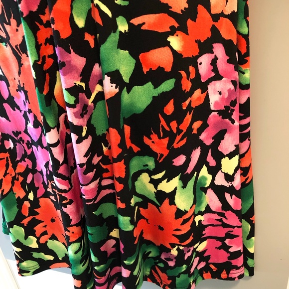 Lovely Nina Leonard Colourful Dress Size Large. - Picture 7 of 13